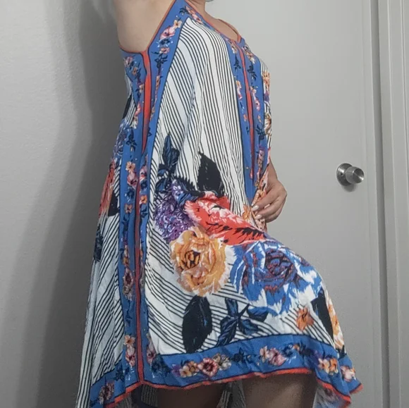 Flying Tomato DRESS - Picture 3 of 4